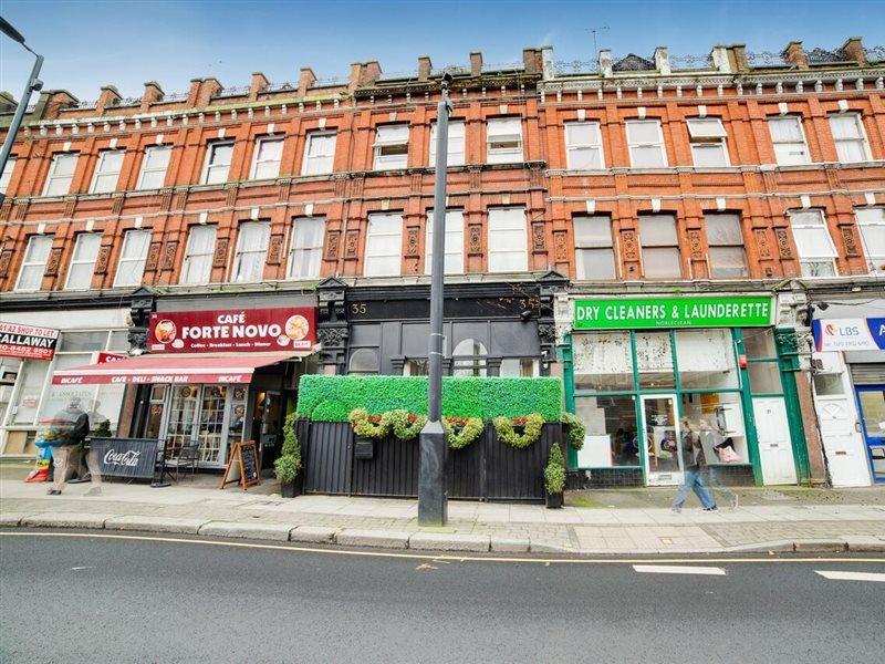 Oyo London Lodge エクステリア 写真