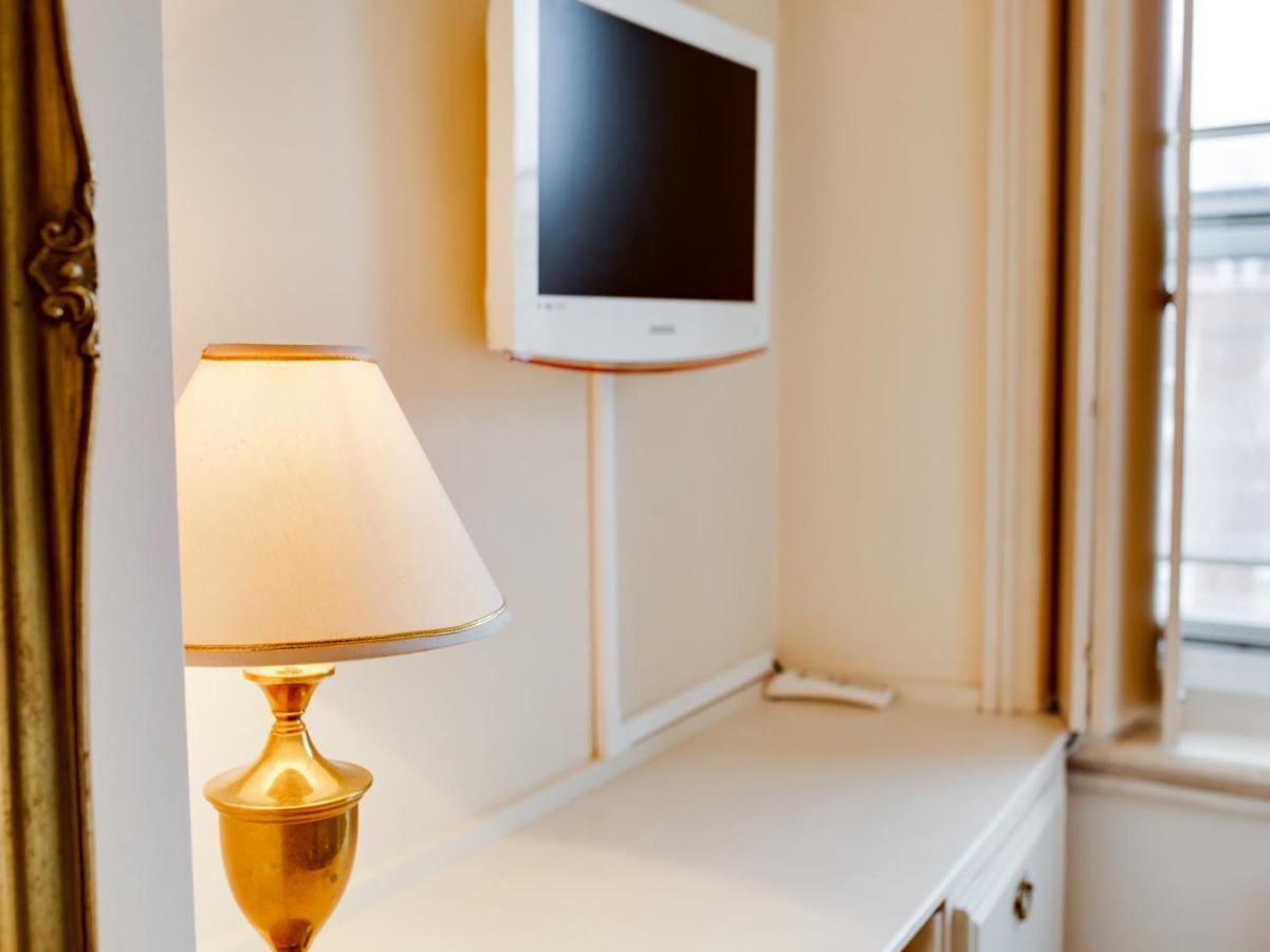 Oyo London Lodge エクステリア 写真