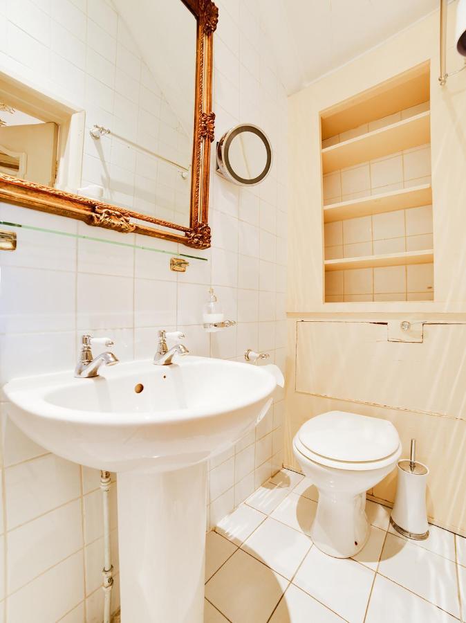 Oyo London Lodge エクステリア 写真